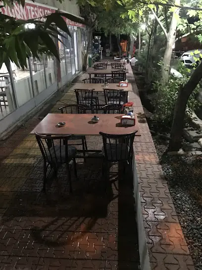 Kavurmacı Emin Usta
