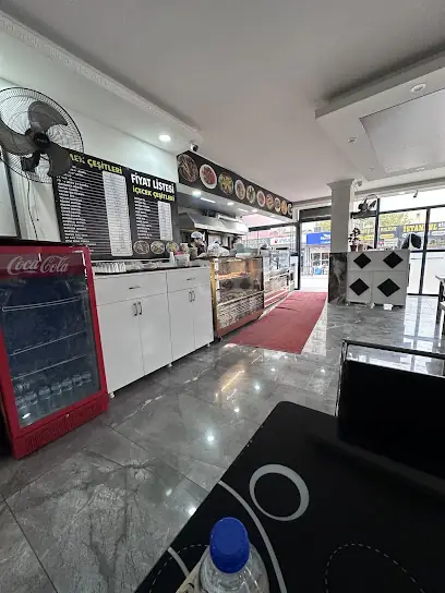 Zeki Ustanın Yeri Döner Kebab Sulu Yemek Izgara Salonu