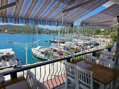 Lezzet Restaurant
