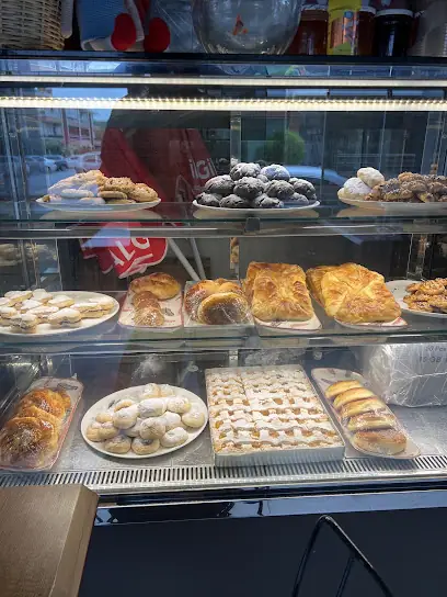 Elifin Mutfağı Lezzet Durağı Cafe Ev Yemekleri