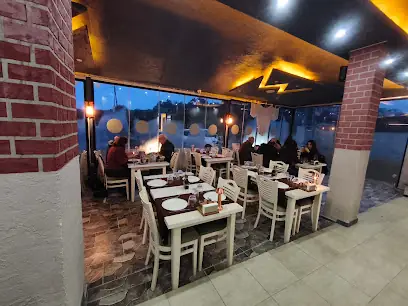 ALESTA BALIK RESTORAN