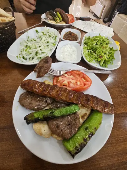 Kızılırmak Etli Pide Salonu