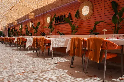 Parla Restoran Karasu