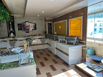 Eyfel Cafe & Restaurant