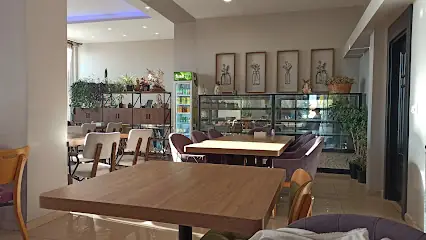 Mor salkım yemek evi