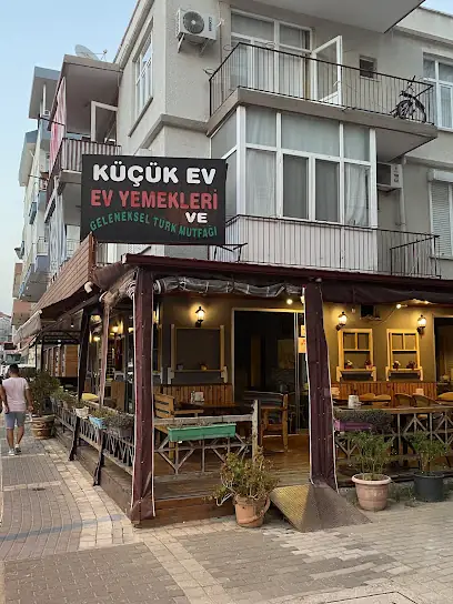 Küçük Ev Ev Yemekleri