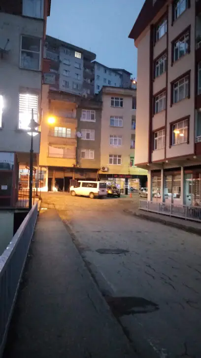 Gazi Köfte Salonu