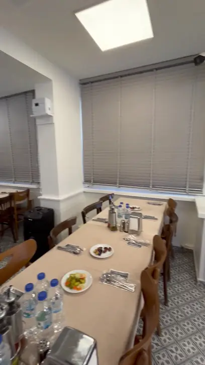 Yengenin Yeri Aile Köfte Salonu