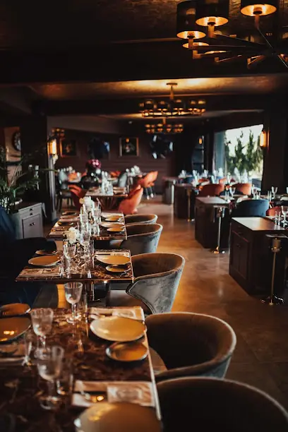 Tepe Balık Restaurant Sarıyer - Best fish restaurant in Bosphorus Istanbul - Seafood restaurant with Bosphorus view Istanbul