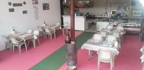 Uysal Ev Yemekleri (Tablot Yemek Verilir)